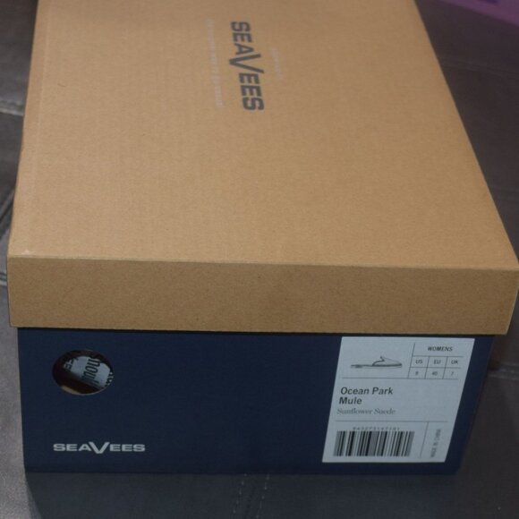 SEAVEES Women's Sz 9 Ocean Park Mule Sunflower Suede Slip On Shoes - Worn ONCE - Picture 6 of 13